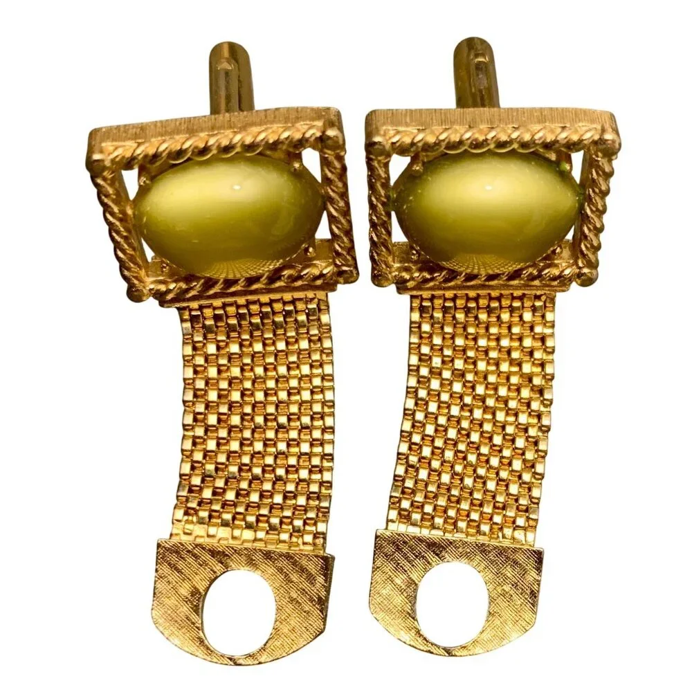 Vintage Swank 60s Cufflinks Chartreuse Green Moonglow Lucite Gold Tone Mesh Wrap